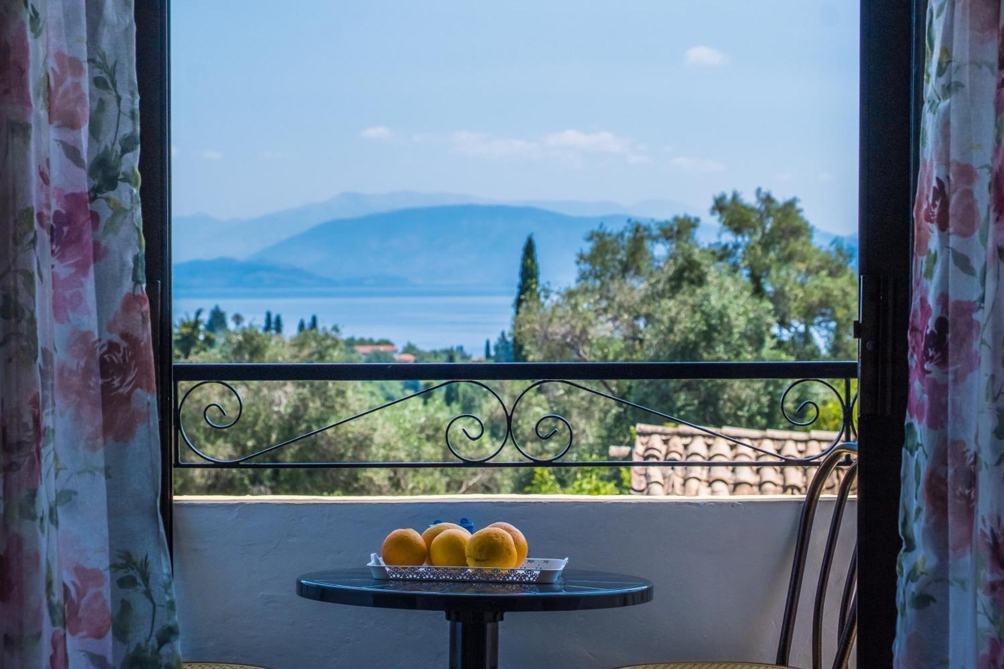 Aggeliki apartments Dassia Kato Korakiana Buitenkant foto